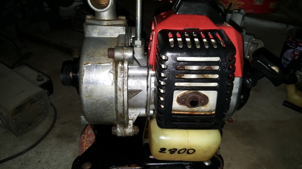 ปั้มน้ำ 1 x 1 นี้วพร้อมใช้งาน ปั้มน้ำ 1 x 1 นี้วพร้อมใช้งาน