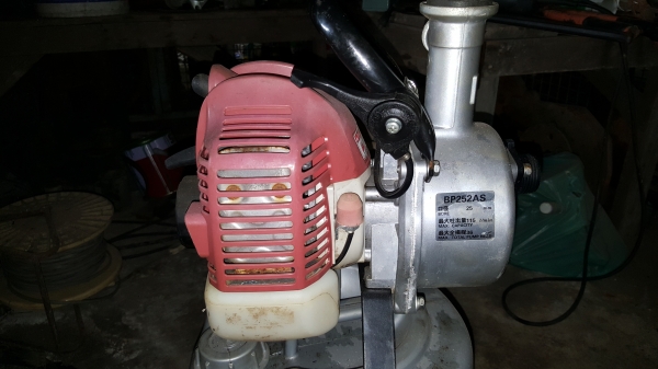 ปั้มน้ำ 1 x 1 นี้วพร้อมใช้งาน