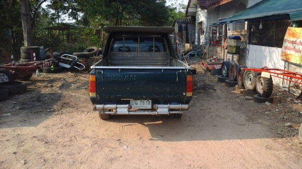 ขาย 98000 เพิ่งโอนขนส่งทะบียนรถเล็ก เครื่อง อีสุ c240