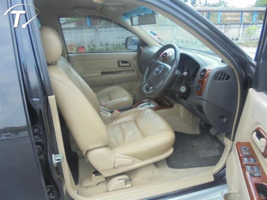 ISUZU MU-7 3.0 I-TEQ 2 WD โฉม ปี06-13 สีดำ เกียร์ออโต้ ISUZU MU-7 3.0 I-TEQ 2 WD โฉม ปี06-13 สีดำ เกียร์ออโต้