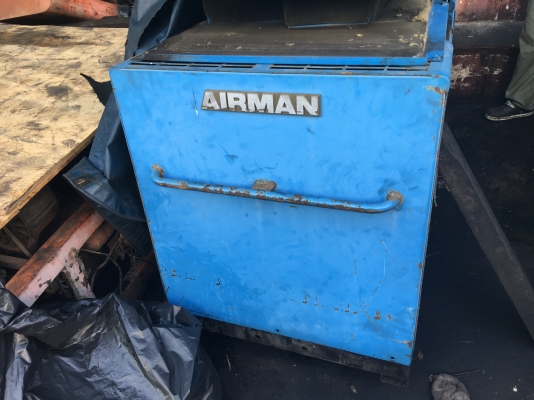 ขาย Airman PDS 90 พร้อมใช้งานครับ เครื่องแน่นๆๆครับ ขาย Airman PDS 90 พร้อมใช้งานครับ เครื่องแน่นๆๆครับ