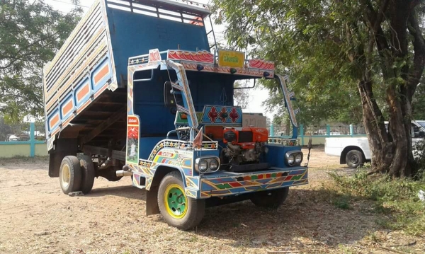 ขายรถดั้มอีแต๋น เครื่องRT140 รถสวย สภาพดี เอกสารพร้อมโอน สนใจโทร 090-8588220คุณนะ 093-3258446คุณบิว หรือเข้าดูสินค้าอื่นๆได้ที่ www.truck.in.th/498 หรือเพจFacebook ณรงค์ ซื้อขายรถมือสอง (เว็บไซต์ส่วนตัว) หรือFacebook คุณนะ รถบรรทุก