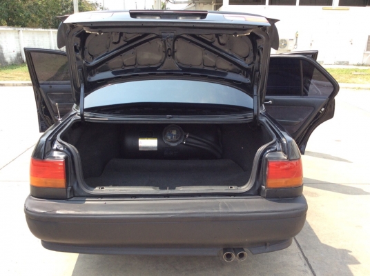 ขายรถ ฮอนด้า แอคคอร์ดตาเพชรไฟท้ายสั้น ปี93 เครื่อง V-tec f22b เกียร์ออโต้  ติดแก๊สLPG ใช้ 2ระบบ เพาเวอร์ ไฟฟ้าทั้งคัน ภายในสวยเดิมๆเบาะสวยสะอาด แอร์หนาววิทยุCDพร้อม ตัวถังเดิมๆไม่มีชนสีมีริ้วรอยบ้าง แม็ก17"ยางดี รถขับดีครับ ภาษี59 ขายถูกครับ