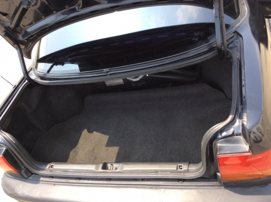 ขายรถ ฮอนด้า แอคคอร์ดตาเพชรไฟท้ายสั้น ปี93 เครื่อง V-tec f22b เกียร์ออโต้  ติดแก๊สLPG ใช้ 2ระบบ เพาเวอร์ ไฟฟ้าทั้งคัน ภายในสวยเดิมๆเบาะสวยสะอาด แอร์หนาววิทยุCDพร้อม ตัวถังเดิมๆไม่มีชนสีมีริ้วรอยบ้าง แม็ก17"ยางดี รถขับดีครับ ภาษี59 ขายถูกครับ