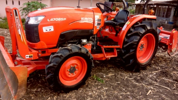 ขายรถไถคูโบต้า  KUBOTA     L4708 SP(4WD)  สีเดิมจากโรงงานทั้งคัน