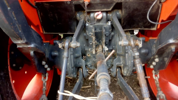 ขายรถไถคูโบต้า  KUBOTA     L4708 SP(4WD)  สีเดิมจากโรงงานทั้งคัน