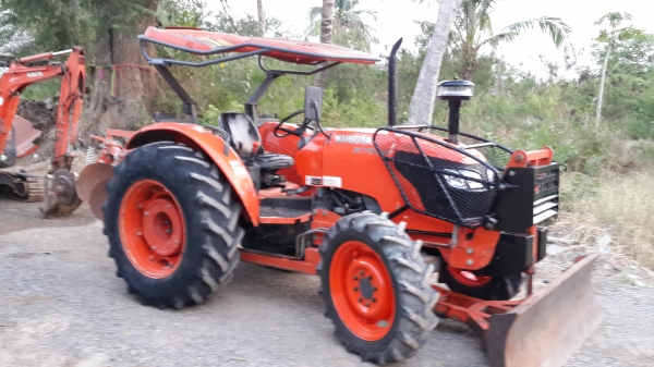 ขายM7040 สวย พร้อมใช้.  อุปกร2ชิ้น. 395000