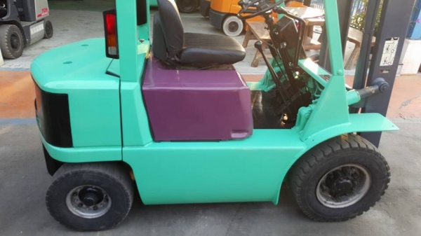 รถโฟลค์ลิฟท์ขายถูก