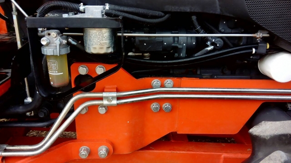 KUBOTA  L 4708 SP (4WD)  2 เพลา   สภาพใหม่สวยๆ   ชั่วโมงใช้   งานน้อย  สีเดิมทั้งคัน  พร้อมชุดใบมีดดันหน้า    โรตารี่