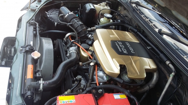 สี่ประตู3000ccตัวท๊อปแอร์แบ็ค2ใบเบรคเอบีเอสเดิมๆไม่เคยชนแม็ก18งามๆ