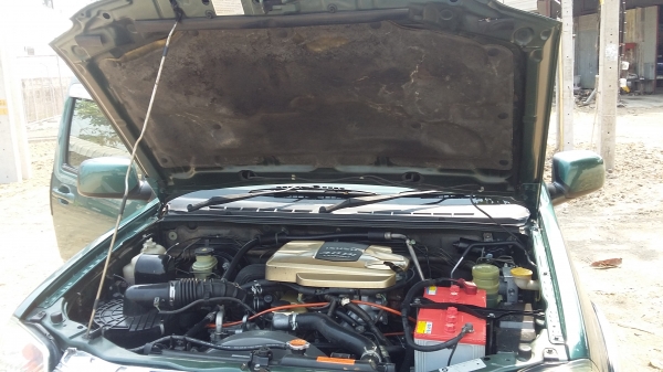 สี่ประตู3000ccตัวท๊อปแอร์แบ็ค2ใบเบรคเอบีเอสเดิมๆไม่เคยชนแม็ก18งามๆ