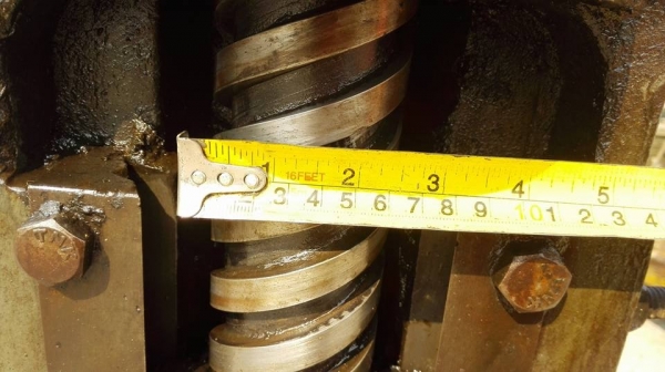 ** ยกแล้วครับ!! ** ปั้มคอม้า ปั้มคาราบาว เบอร์ 1 สภาพเดิมๆไม่ทำสี ไม่มีช้ำ หน้าโต้ะสวยเฟืองคมกลไกยังดีหมุนนิ่มพร้อมใช้งาน!!