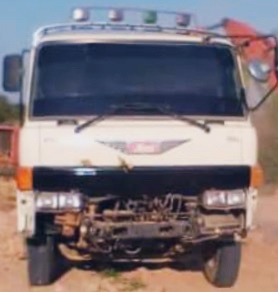 HINO FD 195 HP HO6C Turbo หกล้อดั๊มพ์ กระบะดั๊มพ์เหล็ก 6 ตันความยาว 3.60 เมตรสภาพดีมากครับพร้อมบรรทุกพร้อมใช้งานได้เลย เครื่องยนต์แรงดีสุดๆไม่มีเยิ้ม หัวเก๋งเดิมๆภายในเก๋งคอนโซลสวยครบ พวงมาลัยเพาเวอร์ ระบบเบรคทริ๊ปฟี้ครบพร้อม ช่วงล่างใหญ่แน่นดี ยาง 8.35 ข