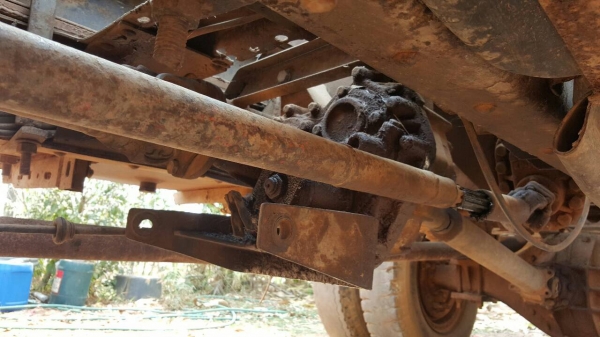 ขาย 6 ล้อดั้ม หัวยาว ไม่มีทะเบียน เครื่อง EH100 150 แรงม้า คัสซีสวย เฟืองท้ายใหญ่ สโลว์กลาง