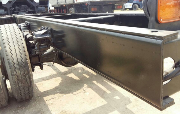 ขาย หัว+แคซซี หกล้อ อีซูชุ Dega195ปี40ช่วงยาว6.50ม สภาพดีสวยบางเดิมพร้อมใช้ หัว+แคชชี เล่มทะเบียนพร้อมโอน