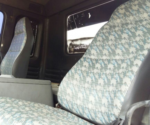 ขาย หัว+แคซซี หกล้อ อีซูชุ Dega195ปี40ช่วงยาว6.50ม สภาพดีสวยบางเดิมพร้อมใช้ หัว+แคชชี เล่มทะเบียนพร้อมโอน