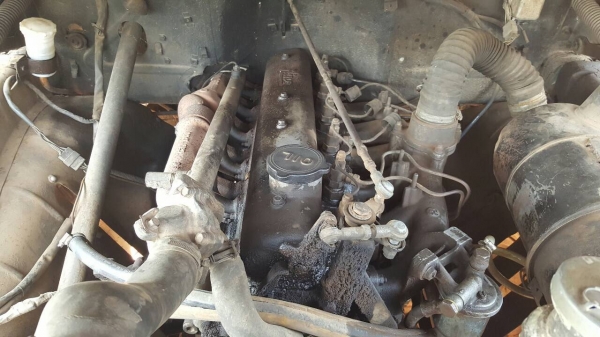 ขาย 6 ล้อดั้ม หัวยาว ไม่มีทะเบียน เครื่อง EH100 150 แรงม้า คัสซีสวย เฟืองท้ายใหญ่ มีสโลว์กลาง