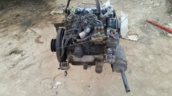 ขายเครื่องยนต์ YANMAR ดีเชล 3 สูบ 13 PS มีไดชาร็ท เครื่องติดได้ดี เก่านอก ขายเครื่องยนต์ YANMAR ดีเชล 3 สูบ 13 PS มีไดชาร็ท เครื่องติดได้ดี เก่านอก