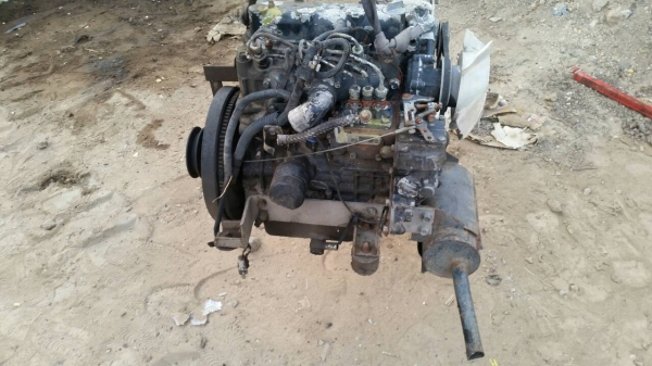 ขายเครื่องยนต์ YANMAR ดีเชล 3 สูบ 13 PS มีไดชาร็ท เครื่องติดได้ดี เก่านอก ขายเครื่องยนต์ YANMAR ดีเชล 3 สูบ 13 PS มีไดชาร็ท เครื่องติดได้ดี เก่านอก