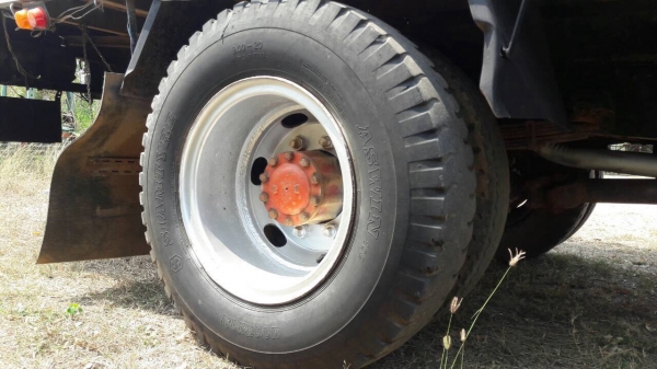 ขาย 6 ล้อใหญ่ HINO FD2HLA รถปี 45 กระบะยาว 6 เมตร เครื่อง HO7C 180 แรงม้า เบรคทิฟฟี่ พาวเวอร์ คัสซีสวย ทะเบียนพร้อมโอนครับ