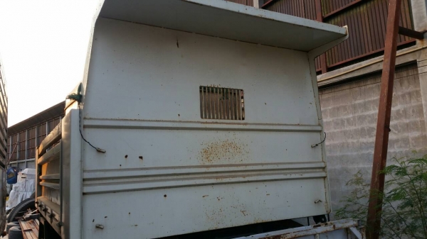 กระบะดั้มพร้อมกระบอกดั้ม อุปกรณ์คครบชุด.ยกลงจาก 6 ล้ออีโน่ 175 FC9J ทั้ง2ลูก  พร้อมใช้งาน