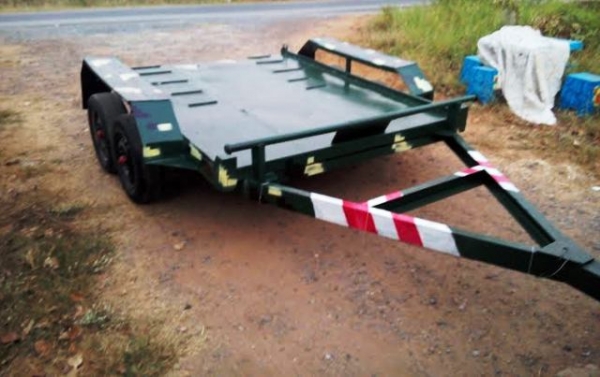 ขายหางพ่วง แจ้งลูกค้าตรวจเช็คจาระบีตลับลูกปีนล้อ ขายหางพ่วง แจ้งลูกค้าตรวจเช็คจาระบีตลับลูกปีนล้อ