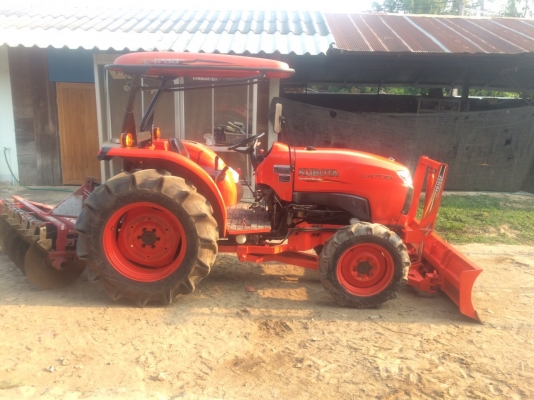 รถไถคูโบต้า47แรงสวยๆ