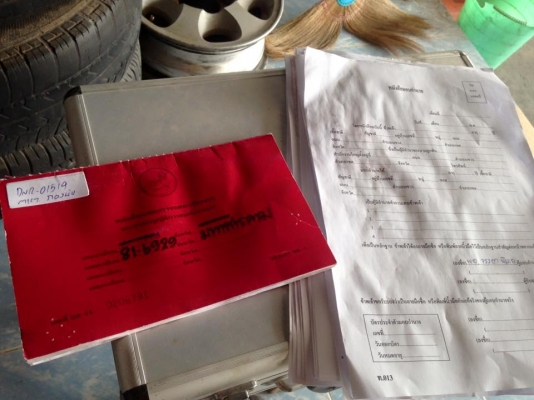 ขาย4ล้อ88 ปี41 เครื่องดี. คัสชีสวย. หัวเคยอาบน้ำมา เสาเดิมไม่เคยโดนนักมา เอกสารพร้อมโอน. ม79 ราคา265000 สนใจ0930693225