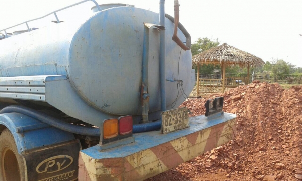 ขายรถนำ้พร้อมใช้หน้ายาว6ล้อทะเบียนพร้อมสวย