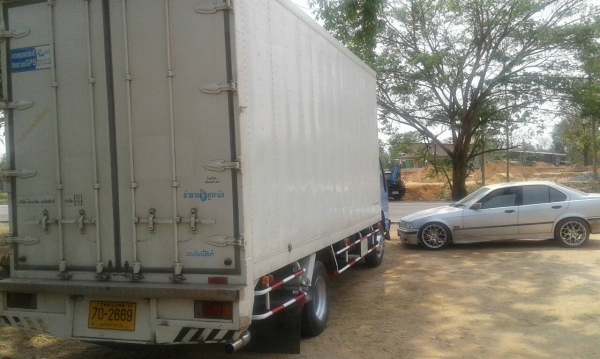 หกล้อ อีซูซุ NQR120ปี42 แอร์ พ.เวอร์ ตู้แห้งยาว5.50ม สภาพดีสวยพร้อมใช้ ทะเบียนพร้อมโอน