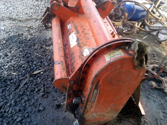 ขายโรตารี่ ใส่รถไถใหญ่ 50 แรงขึ้นไป ตราช้าง 2.20 ม. ขายโรตารี่ ใส่รถไถใหญ่ 50 แรงขึ้นไป ตราช้าง 2.20 ม.