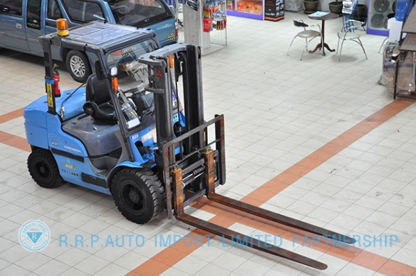 ขายรถโฟล์คลิฟท์มือสอง MITSUBISHI รุ่น FG30T-30451 ราคา 285,000 สภาพเดิมจากญี่ปุ่น ไม่เคยใช้งานในประเทศไทย