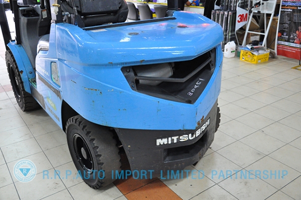 ขายรถโฟล์คลิฟท์มือสอง MITSUBISHI รุ่น FG30T-30451 ราคา 285,000 สภาพเดิมจากญี่ปุ่น ไม่เคยใช้งานในประเทศไทย