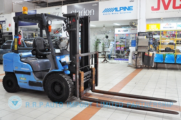 ขายรถโฟล์คลิฟท์มือสอง MITSUBISHI รุ่น FG30T-30451 ราคา 285,000 สภาพเดิมจากญี่ปุ่น ไม่เคยใช้งานในประเทศไทย