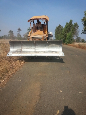 ขายแทรคเตอร์  D50A    โทร 0906630657  คุณตู้    ราคา330000