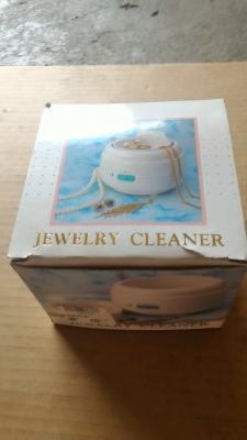 อุปกรณ์ล้างเครื่องประดับแบบสั่นด้วามความถี่สูง มีระดับให้เลือกความถี่สองระดับ