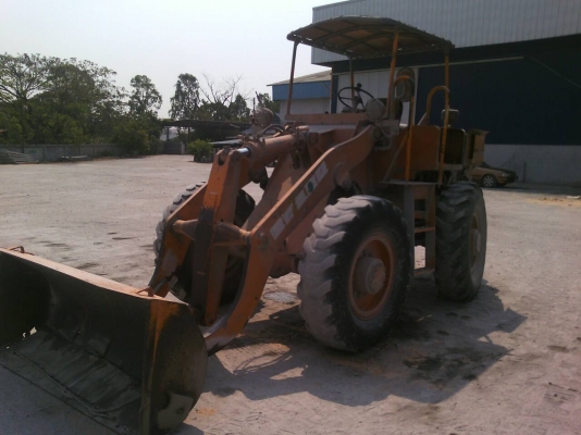 ขายรถตัก KOMATSU รุ่น JH 30 B เครื่องเดิมเกียร์เดิมเครื่องดีเกียร์ดี