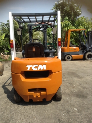 +++ ขายโฟล์คลิฟท์  T.C.M. FG15-T1  ขนาด  1.5  ตัน  เครื่องยนต์เบนซิน แก๊ส  เสา  3  เมตร  เกียร์ออโตเมติค  งา 1  เมตร  ยางลม