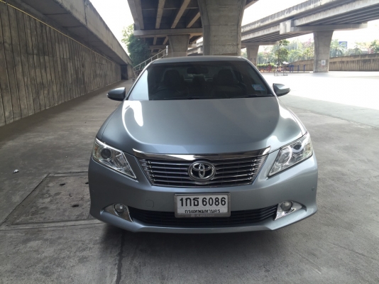 toyota camry 2.5g สีเทา ปี2013 ไมล์ 32xxx toyota camry 2.5g สีเทา ปี2013 ไมล์ 32xxx