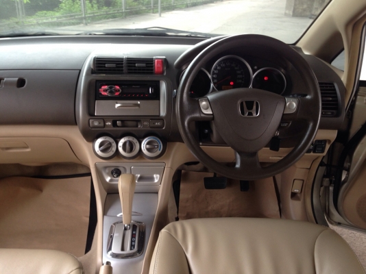 HONDA CITY ZX vtec1.5 V สีน้ำตาล ปี 2006 ติดแก็สหัวฉีด เรียบร้อยแลัวประหยัดสุดๆ เครื่อง เกียร์ ช่วงล่างดีไม่ปัญหาแน่นอนคับทางไกลสบายห้ายห่วง