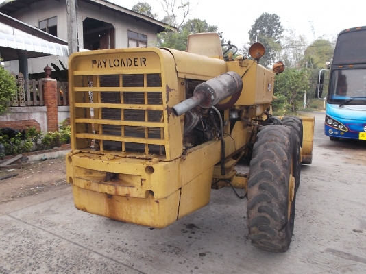 ขายถูกรถตัก KOMATSU JH 30 B เครื่องดี ปั้มไฮดรอลิคดี ได้ทุกเกียร์ ยางพอใช้ แขนเดิมๆ แถมยางอะไหล่ 1 เส้น