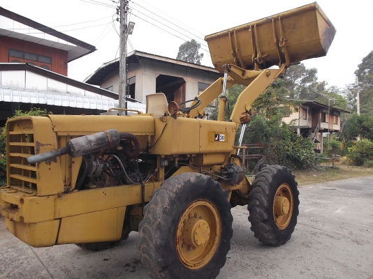 ขายถูกรถตัก KOMATSU JH 30 B เครื่องดี ปั้มไฮดรอลิคดี ได้ทุกเกียร์ ยางพอใช้ แขนเดิมๆ แถมยางอะไหล่ 1 เส้น