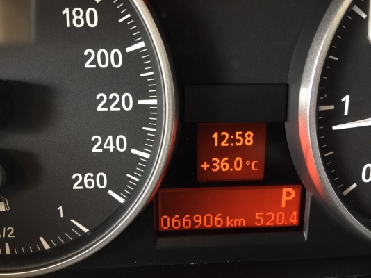 BMW X1 2.0i ปี2011แท้ สีขาว รถสวยสีเดิมบาง การันตีสภาพดีมาก bsi ยังเหลือ BMW X1 2.0i ปี2011แท้ สีขาว รถสวยสีเดิมบาง การันตีสภาพดีมาก bsi ยังเหลือ