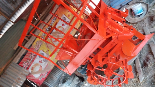 หางปลูกอ้อยร่องคู่ใส่47แรงขึ้นไป