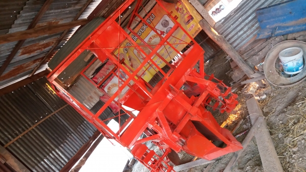 หางปลูกอ้อยร่องคู่ใส่47แรงขึ้นไป