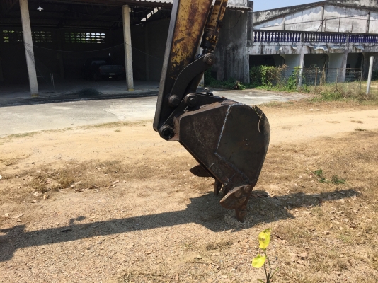 รถขุดPC120-5...ตัวเดินรุ๋น1 บอดี้สวย วางเครื่องSK120-3 มาร์คทรี..เครื่อง ISUZU รถทำงานดี แรง...