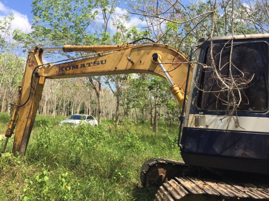 รถขุดPC120-5...ตัวเดินรุ๋น1 บอดี้สวย วางเครื่องSK120-3 มาร์คทรี..เครื่อง ISUZU รถทำงานดี แรง...