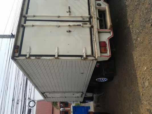 ขายหกล้อ HINO FC 150 แรง ปี 49