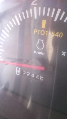 ชายรถไถคูโบต้า47แรงปี55