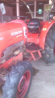 ชายรถไถคูโบต้า47แรงปี55